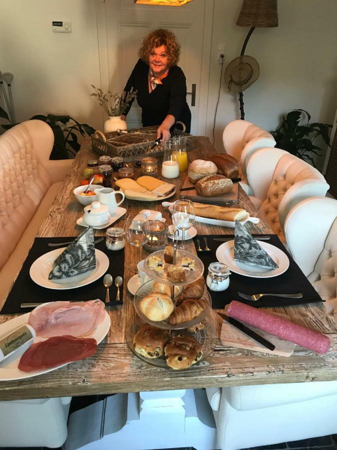 Holset70 Bed & Breakfast